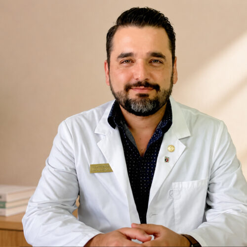 Dr. Carlos Alpizar
